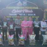 Polres Jombang Salurkan 3,3 Ton Zakat Fitrah kepada Masyarakat