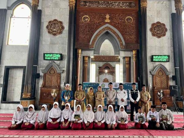 Disdikbud Jombang Gelar Tadarus Al-Qur’an Siswa SD Se-Kabupaten di Masjid Agung
